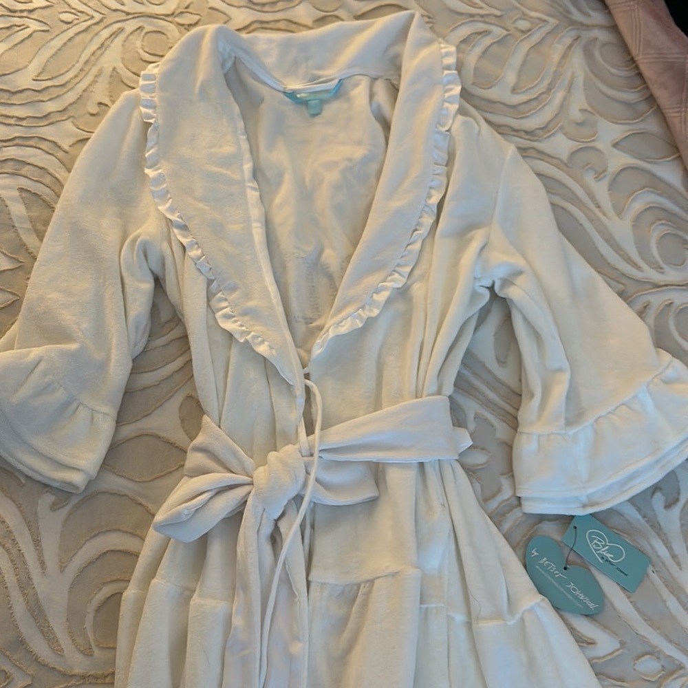 The Bride Robe - Picture 5 of 7